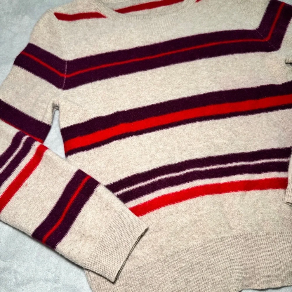 In Cashmere Women's Beige Red Striped 100% Cashmere Crew Neck Sweater Small EUC